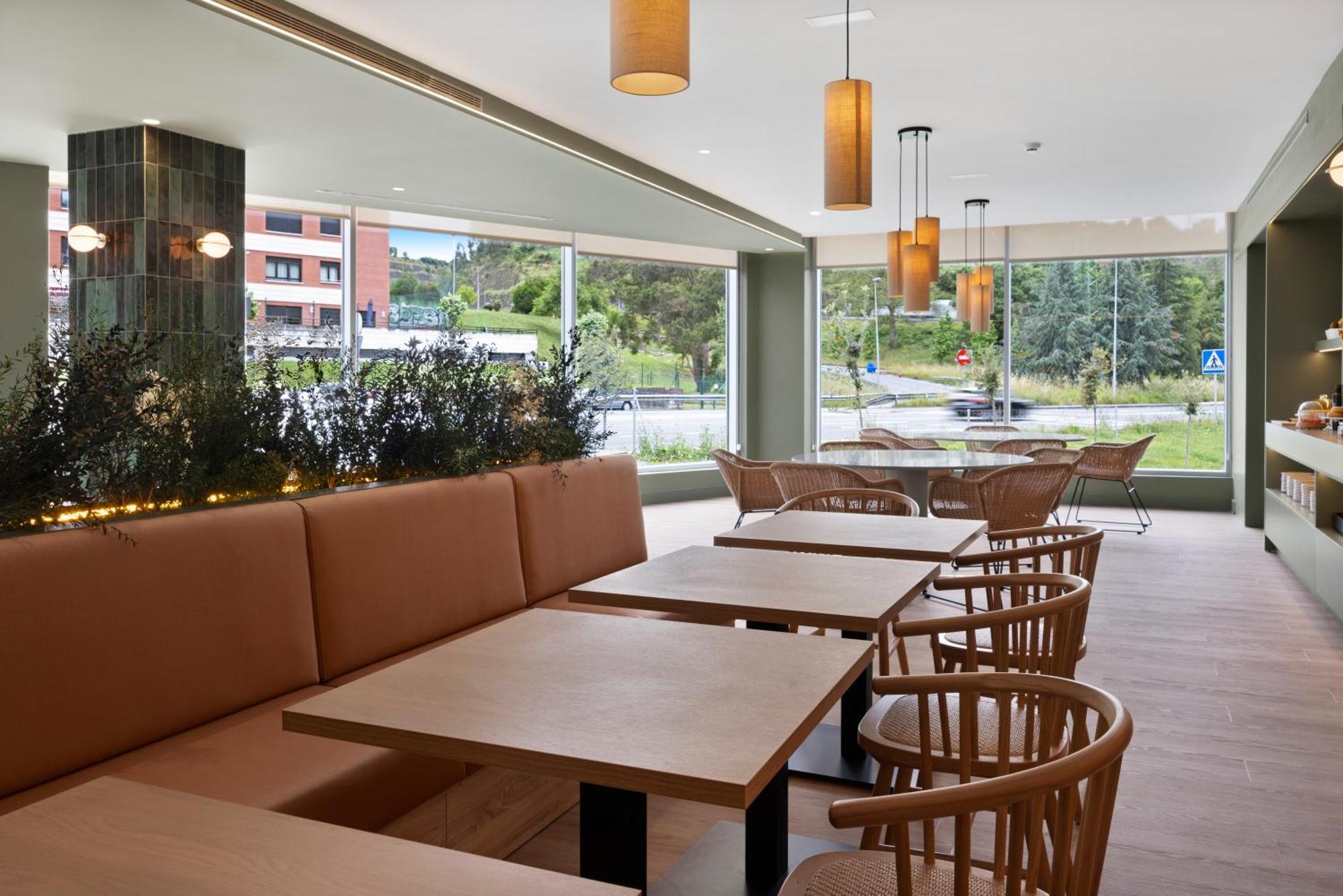 B&B Hotel קסטרו אורדיאלס מראה חיצוני תמונה